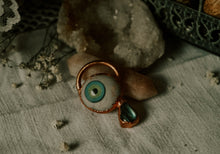 Load image into Gallery viewer, &#39;CryBaby&#39; Glass eye w/ Labradorite Electroformed Pendant
